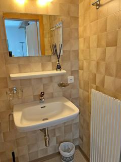 Hotel Bellevue - Venthone - 7
