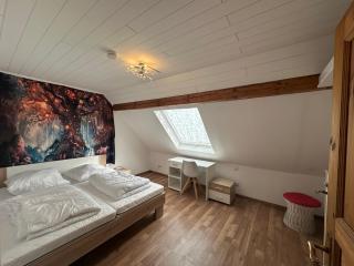 Modernes Deluxe Zimmer mit Bad - Hückelhoven - 0