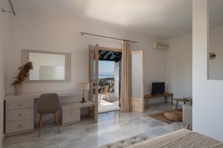 Atrium of Alonissos - 2
