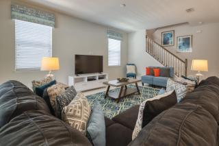 Last Minute Disney Getaway! Private Pool, Hot Tub & Games Room. Book Now! #19230 - 6
