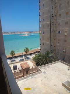 برج الباشا للشقق الفندقيه بمنطقه الفيروز - Marsa Matruh - 0