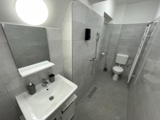 LauRich Apartments - 4