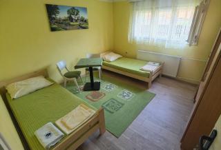 Prenoćište KUĆERAK - Čačak - 0