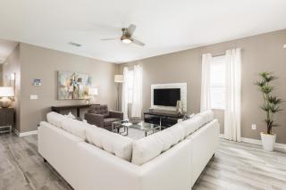 Last Minute Disney Getaway! Private Pool, Hot Tub & Games Room. Book Now! #97667 - 9