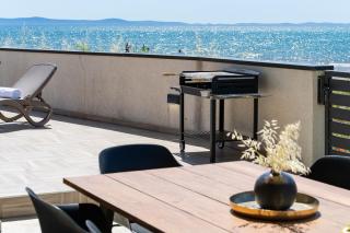 Sea Gem - beachfront villa with heated pool, Privlaka - 1