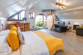 Fairytale Staycation - Near London by Damask Homes - Stapleford Tawney - 8