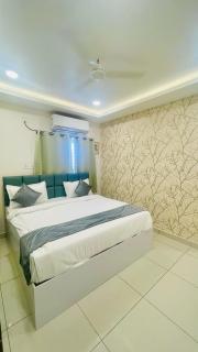 Hotel Vistaara Grand - 7