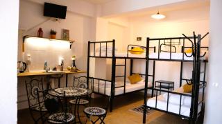 Taxi Hostel - Otopeni - 8
