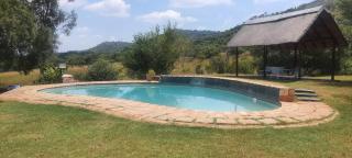 Cynthias Country Farm Stay 5 Bedroom - Hartbeespoort - 6