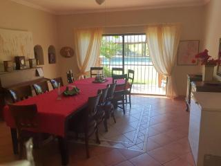 Cynthias Country Farm Stay 5 Bedroom - Hartbeespoort - 5