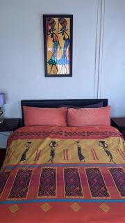 Cynthias Country Farm Stay 5 Bedroom - Hartbeespoort - 2