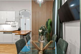 Long Term Stay I 5 Minutes to Metro I Next to Belvedere Palace - Wenen - 3