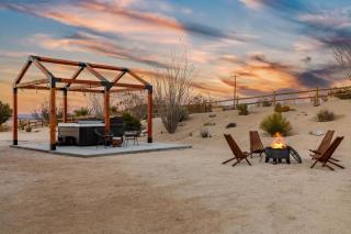 Casa Milla by Fieldtrip 5-Acre Custom Estate with Spa Boulder Views - Joshua Tree - 5