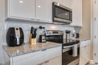 Last Minute Disney Getaway! Private Pool, Hot Tub & Games Room. Book Now! #81919 - 4