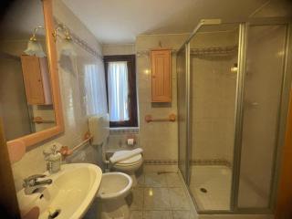 La Petite Maisonnette - Introd - 6