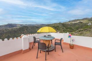 Arinez Haven Cottage-Jacuzzi & Terrace - 9