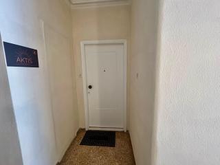 AKTIS apartment 4 near airport - Artemida - 1