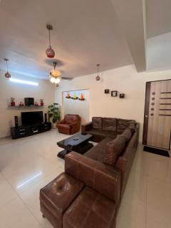 Royal Villa 1 - Lonavala 2BHK Bungalow with Pvt Swimming Pool - Lonavala - 8