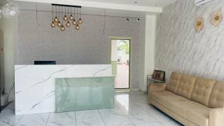 Hotel Vistaara Grand - 3