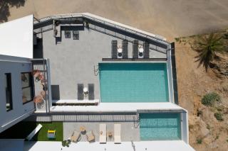EmJo Villa, By the Sea, Stroll to Beach & Dining, By ThinkVilla - Panormos - 2