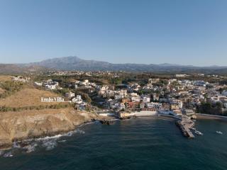 EmJo Villa, By the Sea, Stroll to Beach & Dining, By ThinkVilla - Panormos - 3