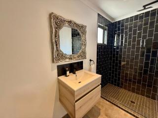 NO 4 Lilliput - Sandton View - Sandton - 1