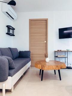 Coco, Elegance and Serenity in Collioure - 2