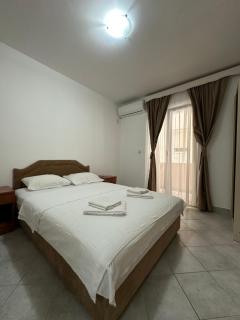 Apartments Riviera Budva - 1