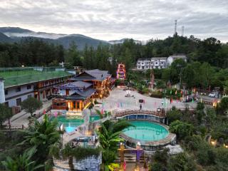 Zhangjiajie Xiongfeng Art Park Forest Appointment Bed and Breakfast - Zhangjiajie - 0