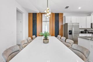 2025 New Home 8 Bedrooms At Solara Resort - 4