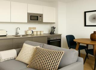 Modern Flat near Heathrow Airport - Hounslow - 1
