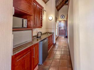 Buffalo Game Lodge - Warmbaths - 9