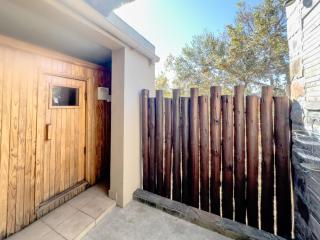 Buffalo Game Lodge - Warmbaths - 1