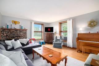 Historic 5BDR Orchard Home in Putnam Farm ➠ 4967 - 3