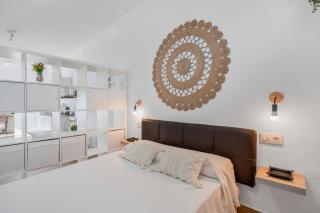 Melkart loft Sancti Petri - 1