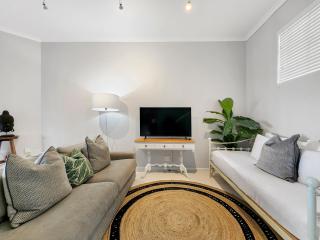 Oasis in Seapoint - 6