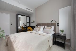 Towarowa Towers Prestigious Apartaments with AC & Parking in Warsaw by Renters Prestige - 4