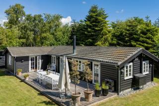 Autentisk Bjælkehus Nær Strand - Marielyst - 0