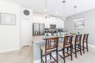 Last Minute Disney Getaway! Private Pool, Hot Tub & Games Room. Book Now! #27516 - 4