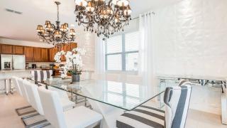 Last Minute Disney Getaway! Private Pool, Hot Tub & Games Room. Book Now! #60535 - 3