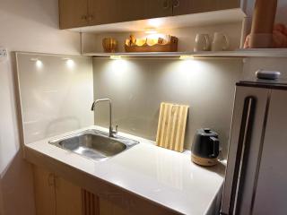 Luxury apartment unit, Bacolod city - Bacolod - 3
