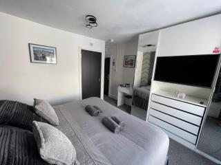 Great Georges Retreat Central Weymouth Beach Contactless Smart Accommodation - Weymouth - 4