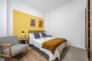 Estudio en Malvarrosa a metros de la playa, con terraza y zonas comun - 1