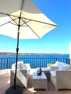 Seafront apartment Terrace, lounger & Panoramic ocean views - Mellieħa - 7