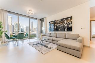 Short walk to Marina Walk and JBR Beach, close to Bluewaters Island and Ain Dubai, 5242 Tower 1, Dubai Marina by Deluxe Holiday Homes - 0