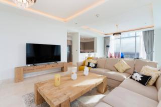 Holiday Boulevard - Luxury 3BR Penthouse with Burj Khalifa and Creek Views - 4