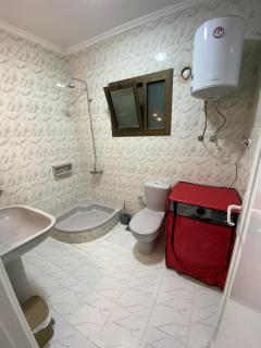 2BR ground chalet with private garden شاليه أرضي غرفتين بحديقة خاصة - Dawwār Ḩalīs - 7