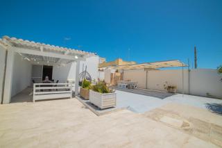 Villa Benedetta On SeaShore - Happy Rentals - Lecce - 2