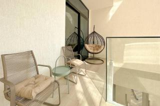 Modern 1BR Hideaway - Peaceful & Central - Holiday Boulevard - 5