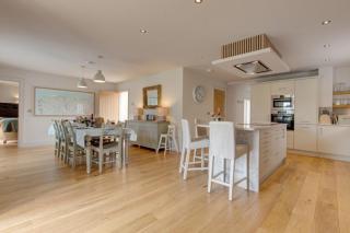 Anchorage - Brancaster - 2